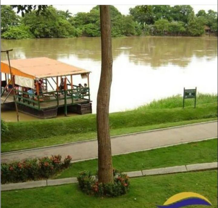 Rio Hotel Montería Buitenkant foto